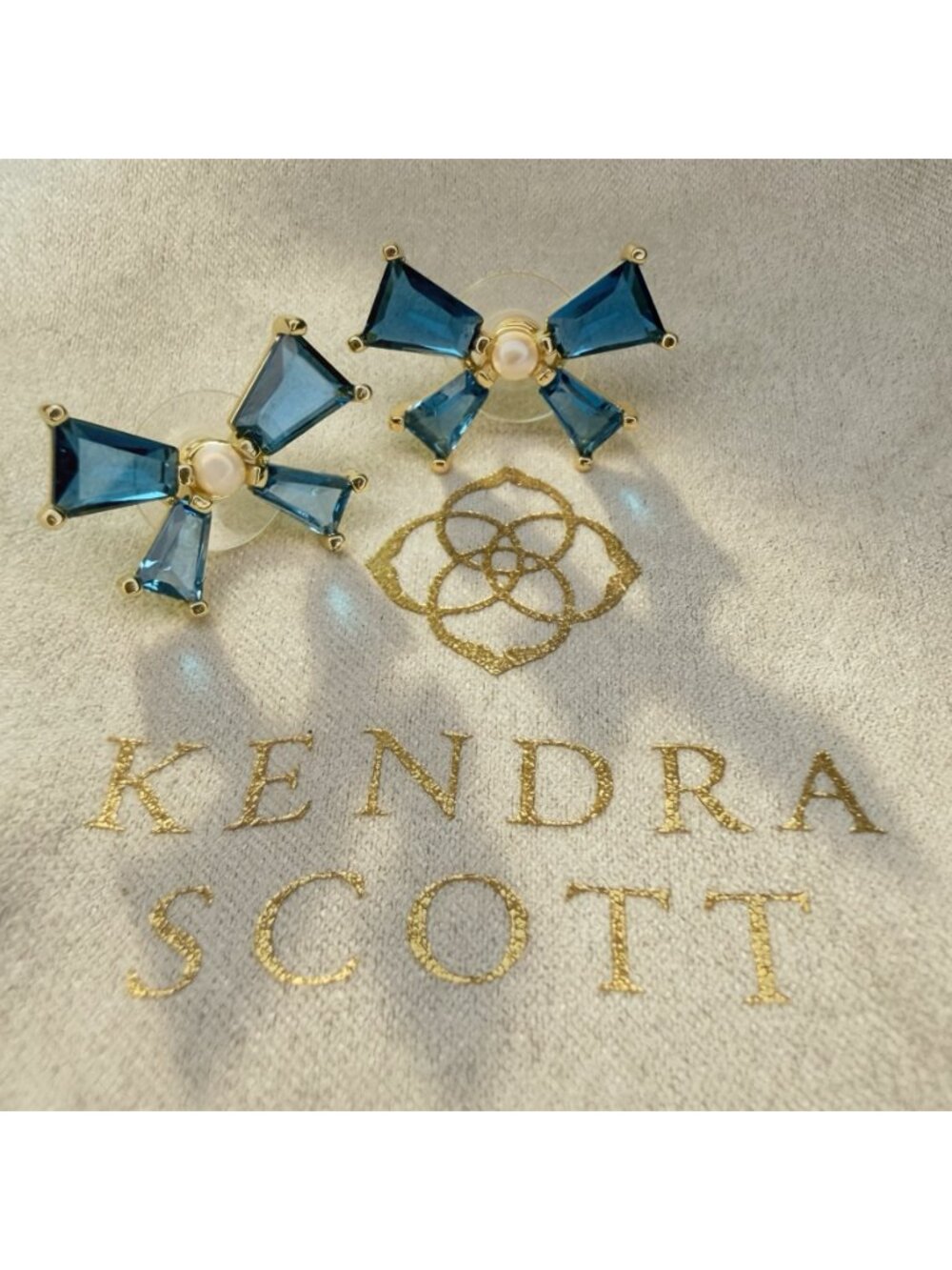 NEW in Box - Kendra Scott - Blair 14K Gold Bow Stud Earrings - Teal / Blue